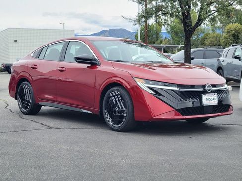 New 2026 Nissan Sentra SR w/ Floor Mat Package image 5