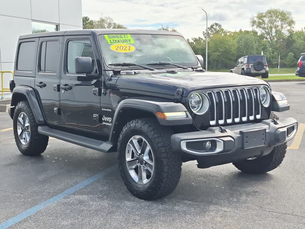 Used 2021 Jeep Wrangler Unlimited Sahara AWD/4WD image 2