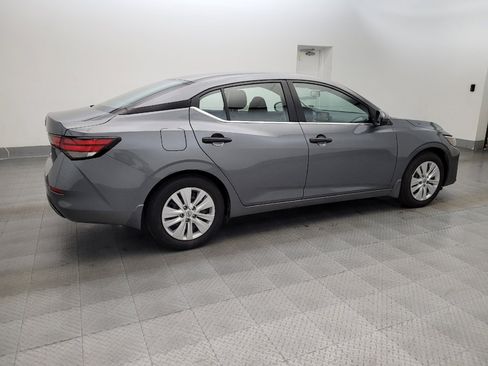 Used 2025 Nissan Sentra S FWD image 10