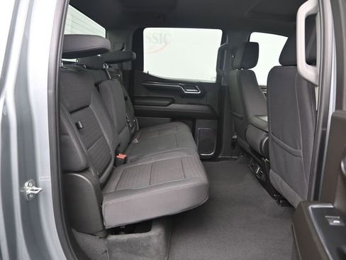 Used 2024 GMC Sierra 1500 Elevation image 11