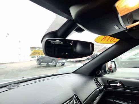 Used 2019 Jeep Grand Cherokee Trailhawk AWD/4WD image 14