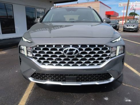 Used 2021 Hyundai Santa Fe SEL FWD image 2