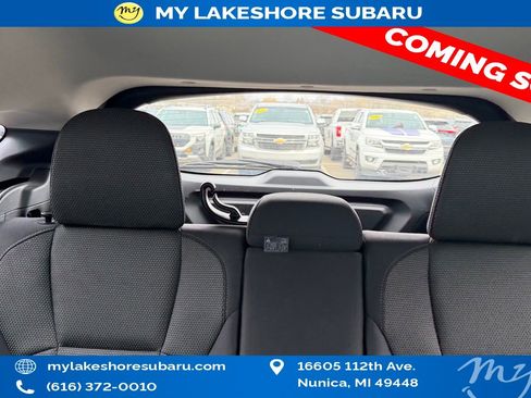 Used 2024 Subaru Crosstrek 2.0i Premium image 16