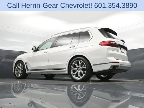 Used 2021 BMW X7 xDrive40i w/ Parking Assistance Package AWD/4WD image 41