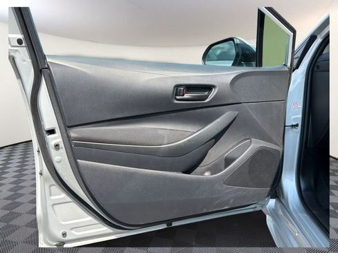 Used 2026 Toyota Corolla LE FWD image 10