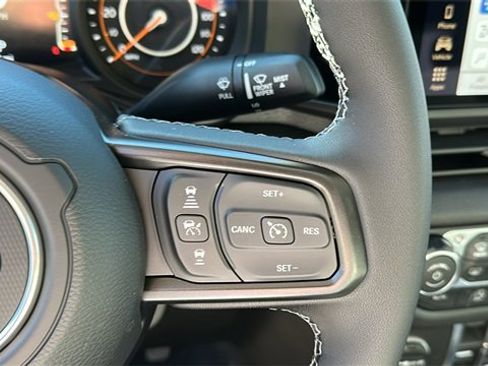 New 2026 Jeep Gladiator Sport image 12