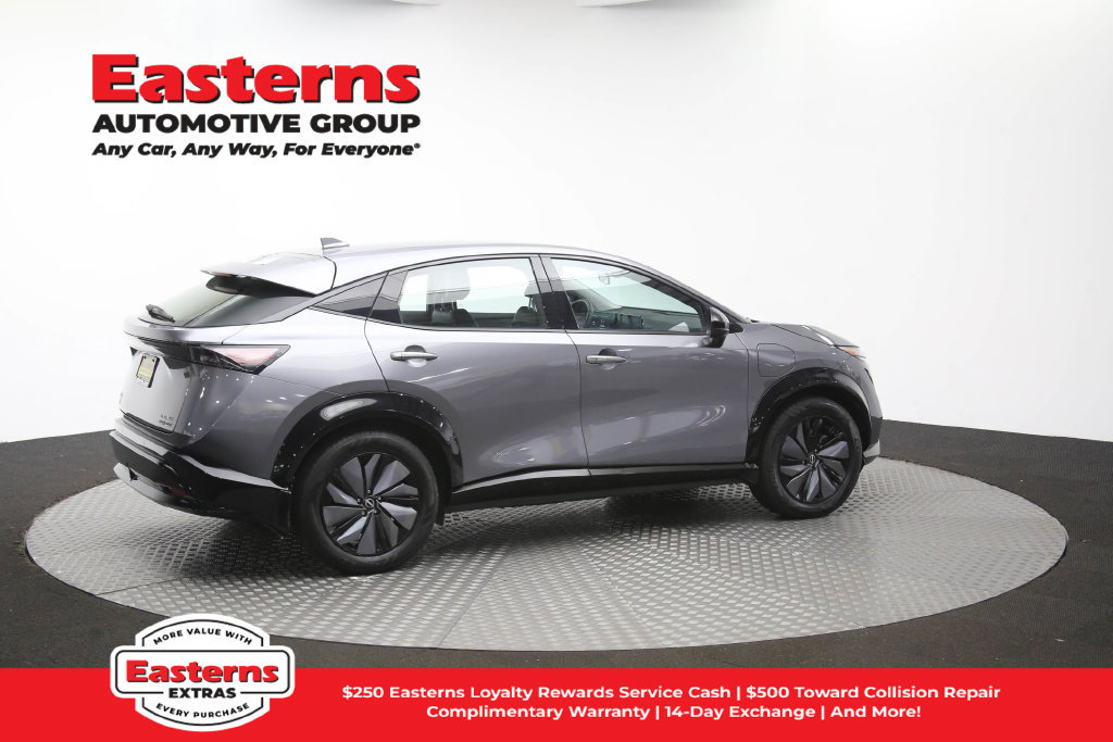 Used 2023 Nissan Ariya AWD image 46