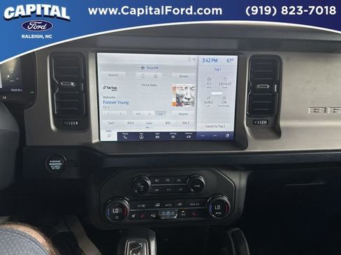 Used 2021 Ford Bronco First Edition image 25