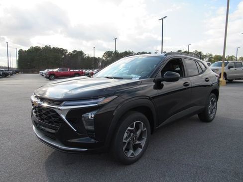 New 2026 Chevrolet Trax LT image 11