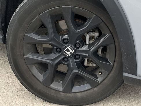 Used 2024 Honda HR-V Sport image 9