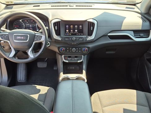 Certified 2022 GMC Terrain SLE w/ Driver Convenience Package FWD image 19