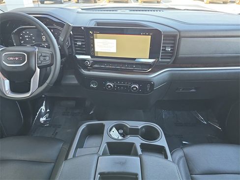 Certified 2024 GMC Sierra 1500 SLT image 14
