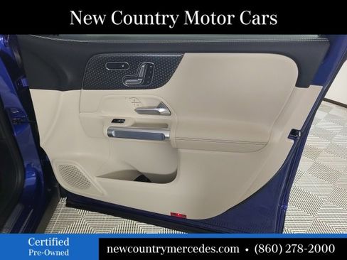 Certified 2025 Mercedes-Benz GLB 250 4MATIC image 8