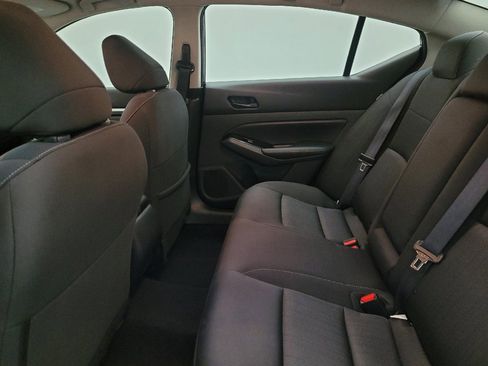 Used 2023 Nissan Altima 2.5 SV image 18