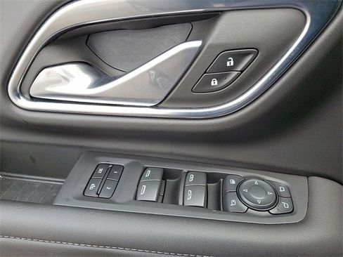 Used 2024 Chevrolet Tahoe Z71 w/ Luxury Package image 24