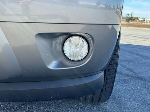 Used 2009 Chevrolet Suburban LTZ image 15