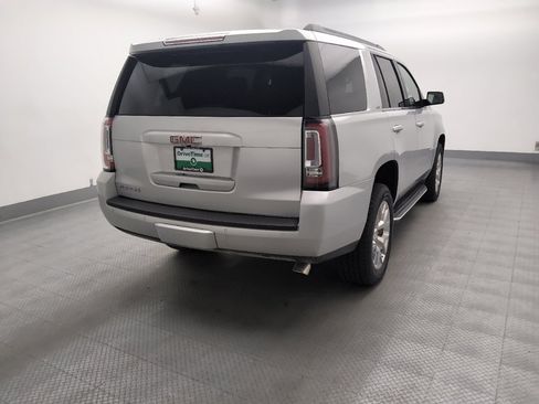 Used 2017 GMC Yukon SLT w/ Open Road Package AWD/4WD image 7
