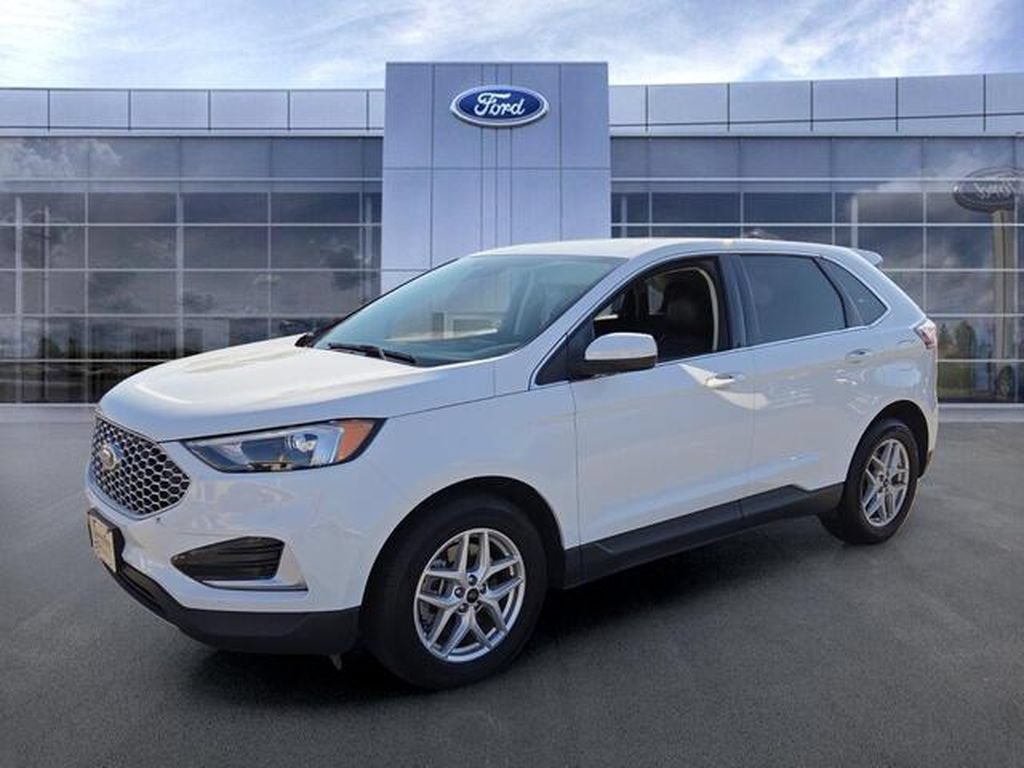 Used 2024 Ford Edge SEL AWD/4WD image 3