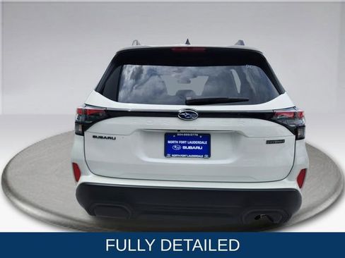 Used 2025 Subaru Forester Premium image 6