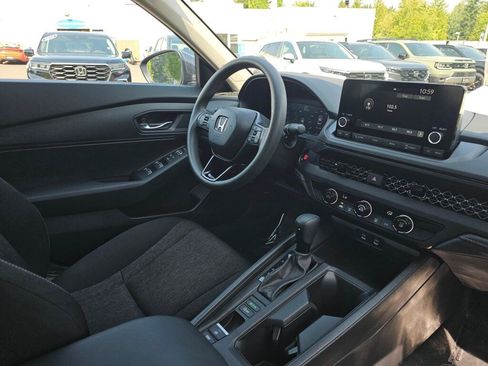 Certified 2023 Honda Accord LX image 10