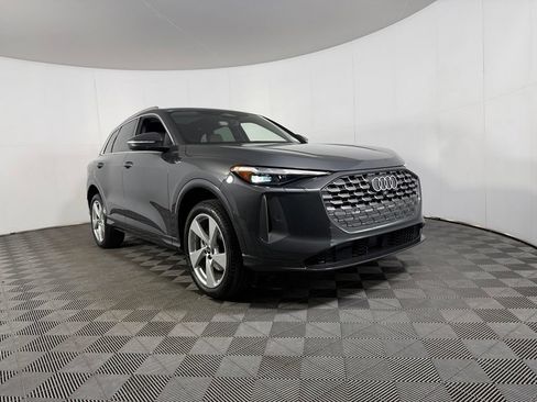 Used 2025 Audi Q5 Premium Plus AWD/4WD image 6
