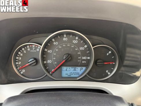 Used 2016 Toyota RAV4 LE AWD/4WD image 22