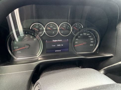 Used 2021 Chevrolet Silverado 1500 LT w/ Bed Protection Package AWD/4WD image 5