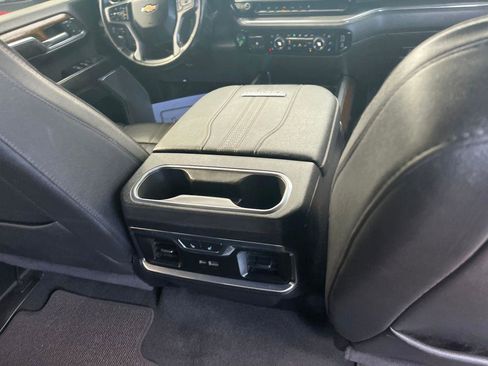 Used 2024 Chevrolet Silverado 3500 High Country w/ High Country Premium Package image 30