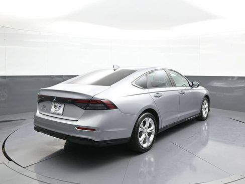 Used 2023 Honda Accord LX image 6