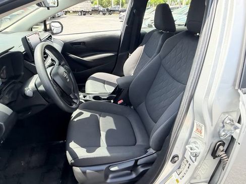 Certified 2022 Toyota Corolla LE FWD image 10
