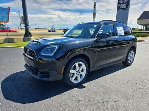 Certified 2025 MINI Cooper Countryman S image 7