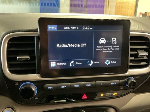 New 2026 Hyundai Venue SEL image 16