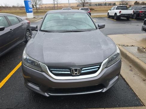 Used 2014 Honda Accord Hybrid Sedan image 3