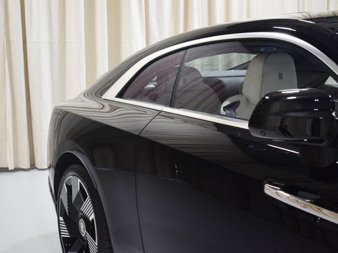 New 2024 Rolls-Royce Spectre w/ Spectre Launch Package image 5