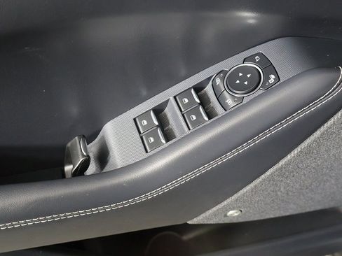 Used 2025 Ford Mustang Mach-E Premium RWD image 36