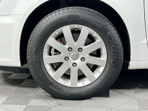 Used 2014 Chrysler Town & Country Touring w/ Driver Convenience Group image 33