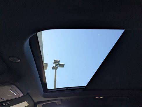 Used 2023 Lincoln Corsair Reserve w/ Equipment Group 202A image 20