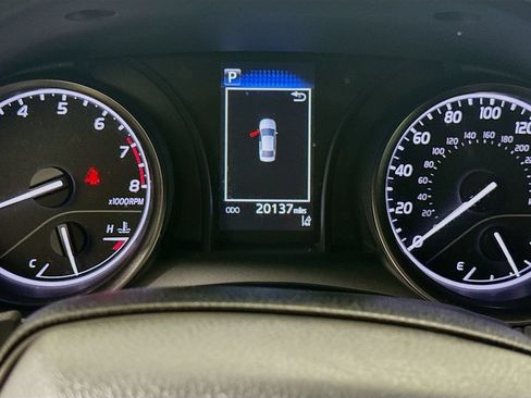 Certified 2023 Toyota Camry SE FWD image 13