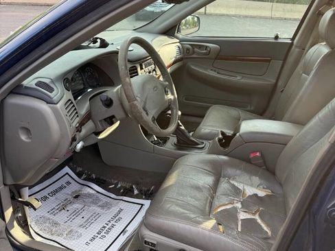 Used 2004 Chevrolet Impala LS w/ Preferred Equipment Group FWD image 10