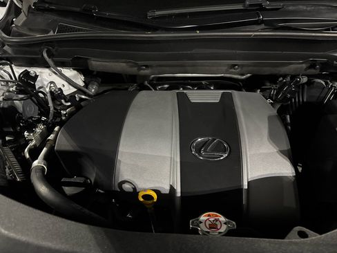 Used 2022 Lexus RX 350L Premium image 13