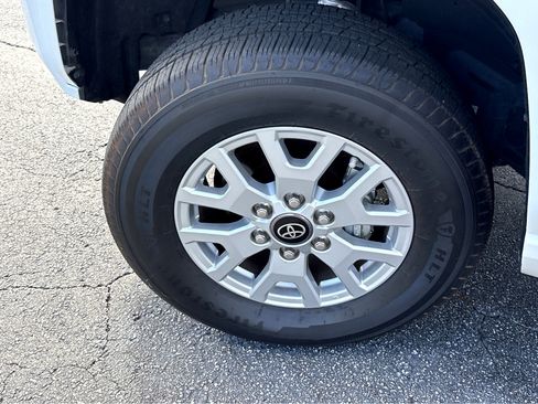 Used 2024 Toyota Tacoma SR5 image 26