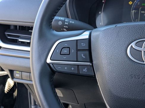 Used 2025 Toyota Grand Highlander XLE image 19