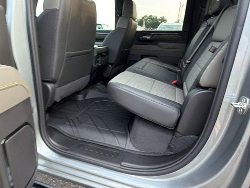 New 2026 Chevrolet Silverado 2500 ZR2 AWD/4WD image 16