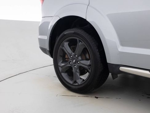 Used 2018 Dodge Journey Crossroad AWD/4WD image 19