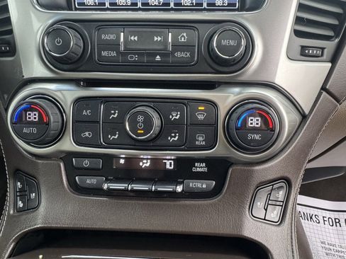 Used 2017 Chevrolet Suburban Premier image 40