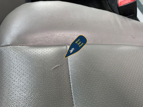 Used 2019 Ford E-350 and Econoline 350 Super Duty w/ Power Windows & Locks Group image 29