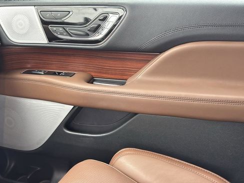 Used 2024 Lincoln Navigator L Reserve image 24