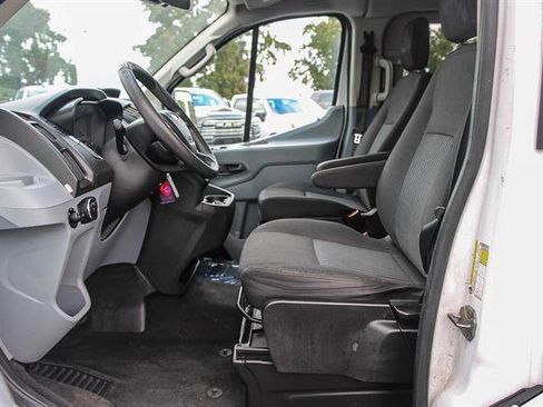 Used 2018 Ford Transit 350 XLT image 17