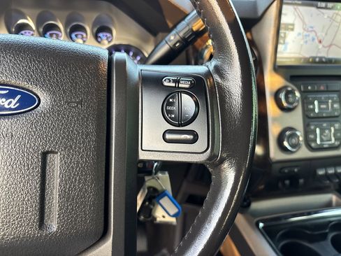 Used 2015 Ford F250 Platinum w/ FX4 Off-Road Package image 30
