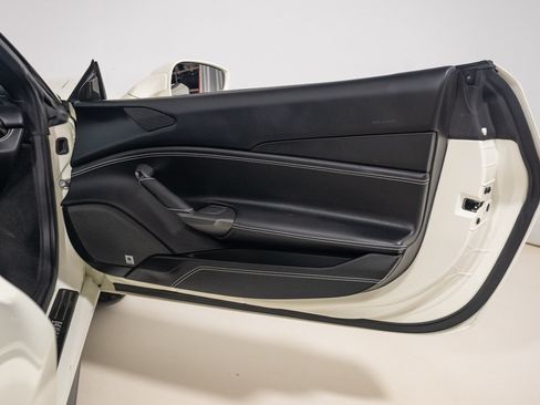 Used 2017 Ferrari 488 Spider RWD image 30